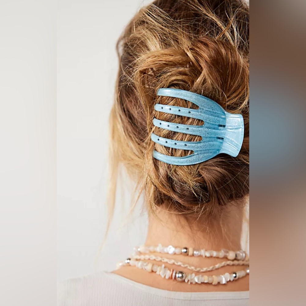 NWT ๐งก๐๐ฉถ French Yogas Claw Clips hair accessories set of 3 - Picture 6 of 14